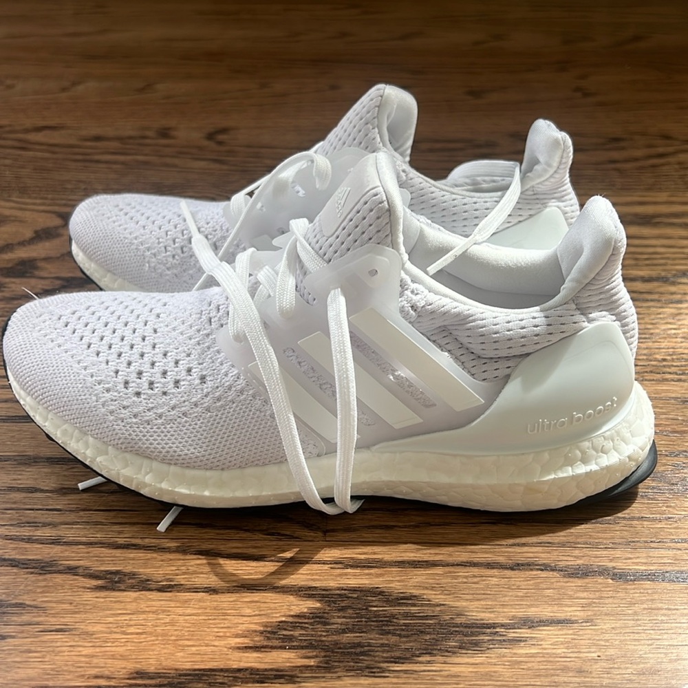 Adidas Ultra Boost/Ultraboost